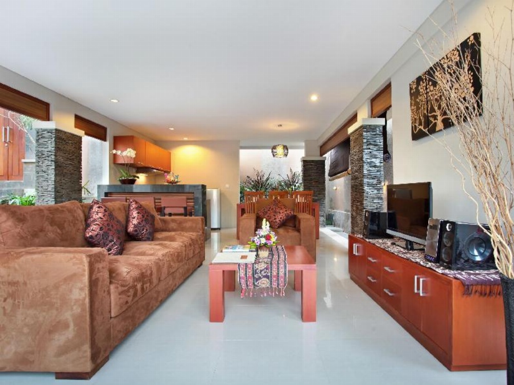 Lea Villa Main image